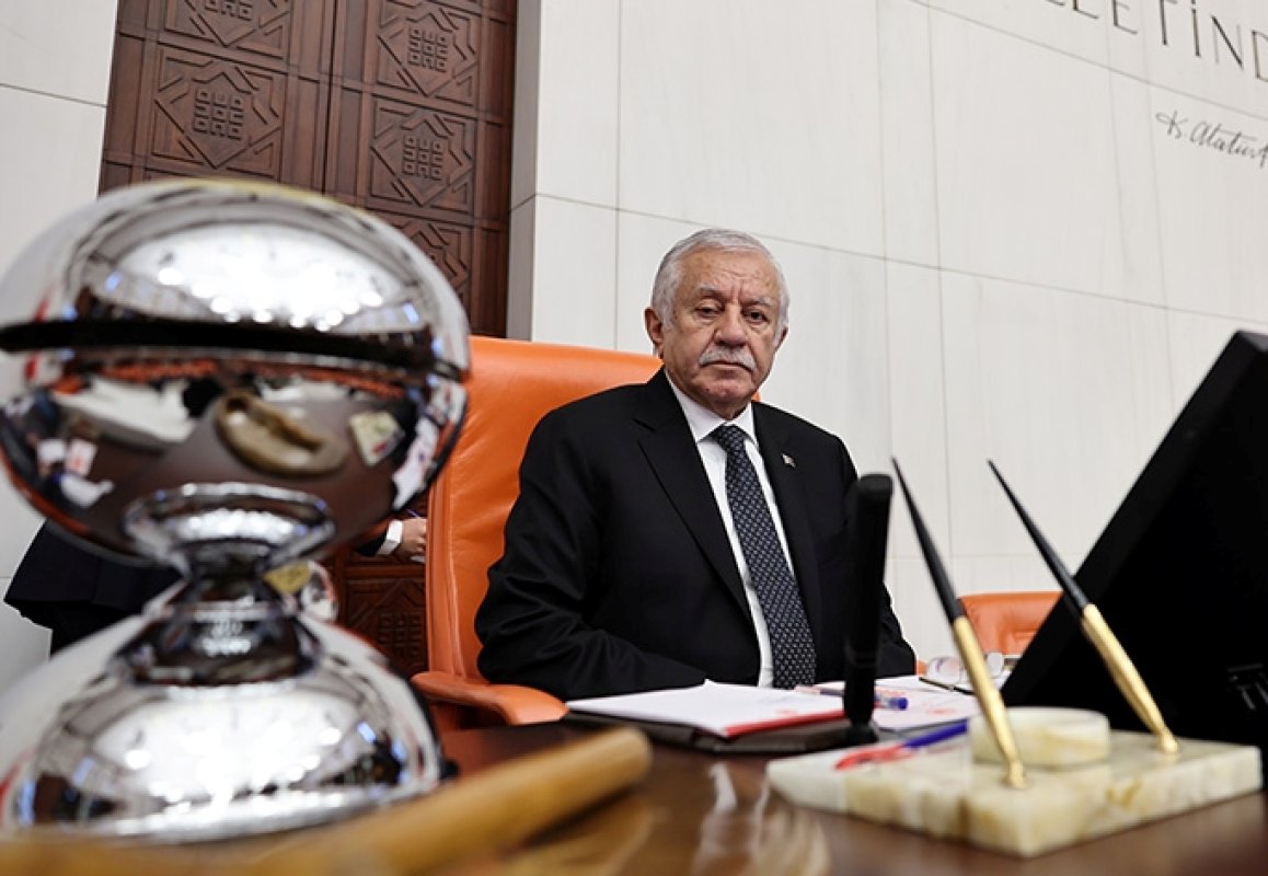 TBMM GENEL KURULU TOPLANDI