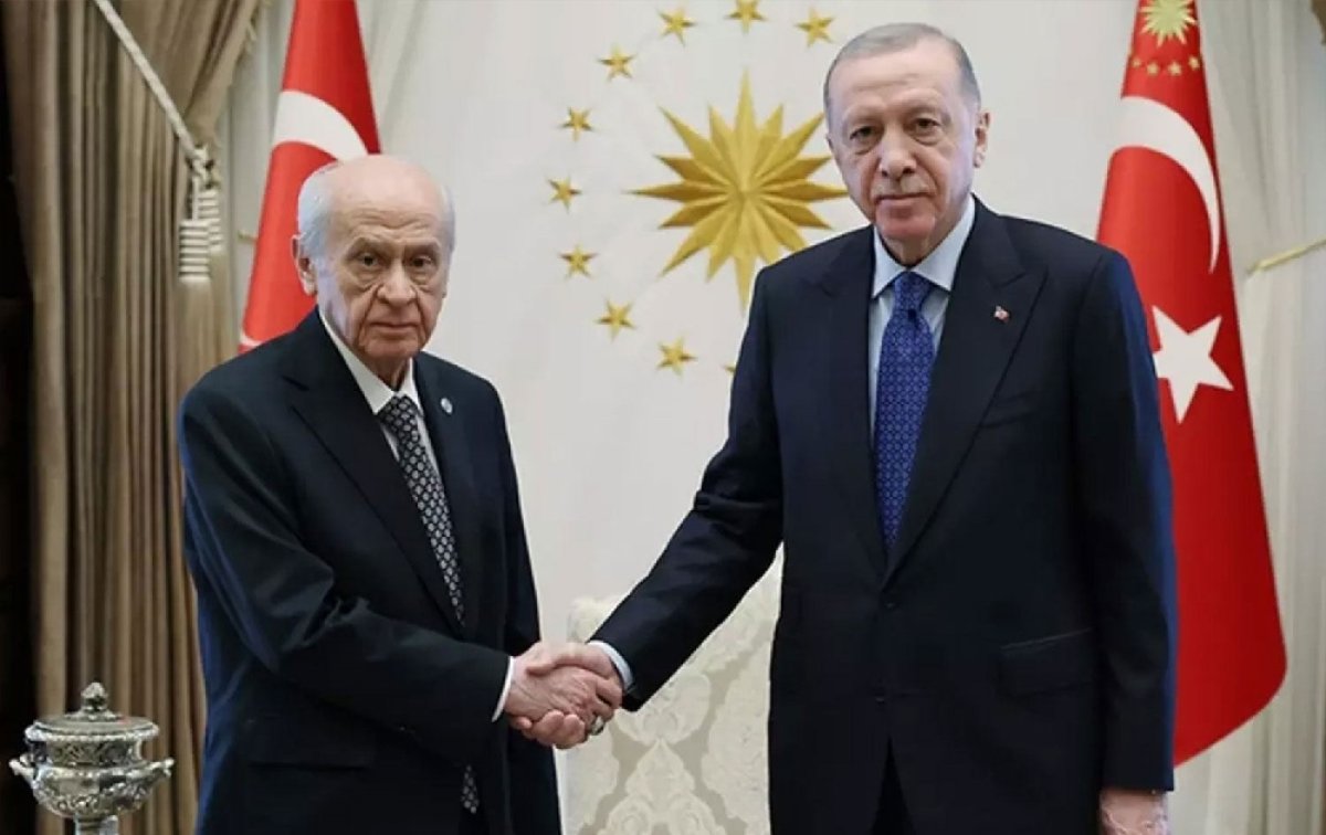 CUMHURBAŞKANI: BARZANİNİN DEVLET BAHÇELİYE YÖNELİK YAPTIĞI AÇIKLAMALARI "SAYGISIZ VE HADSİZ "DİR 