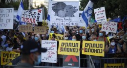 Yüzbinlerce İsrailli  Yolsuzlukla Suçlanan Netanyahu’nun İstifasını İstedi