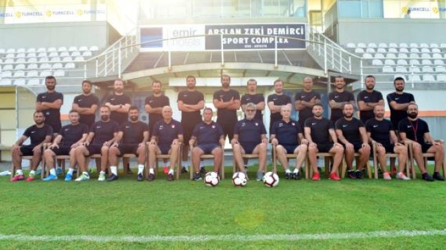 UEFA’dan onaylı özel antrenörlük kursu Antalya’da yapılıyor
